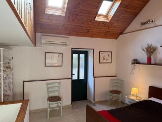 Stay At Bruno's - Studio apartment between Marjan and Riva - 8