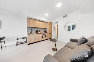 Cozy and Spacious Studio in Miami - Pool & Gym - 2