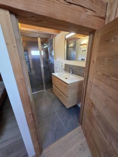 Chalet CLADIE - Private Jacuzzi & Sauna - View of Mont Blanc range - By Cozee Rentals - 4