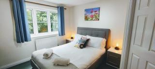 Four-bedroom House Wi-Fi Parking Pets - 9