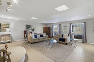 Granero Family Retreat with Yard and Trampoline - 3