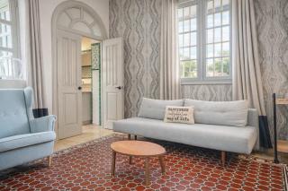 AmazINN Places Rooftop and Jacuzzi III - 2