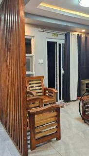 MEEK'S VILLAS TRANSIENT HOUSE - 1