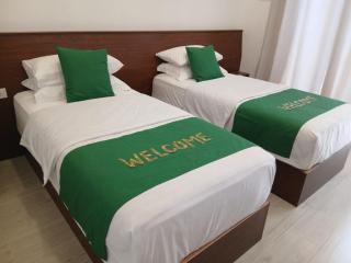 palm shade paradise - 5