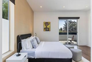 5BR Modern West Hollywood Retreat - 5