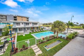 Loggerhead 101, 3BR, 3BA Oceanfront Heated Pool - 2