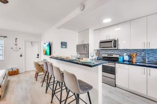 Kemps Ridley 101 Oceanfront Studio Heated Pool - 4