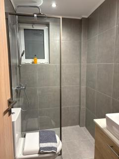 Hermanos City Apartment's - 7