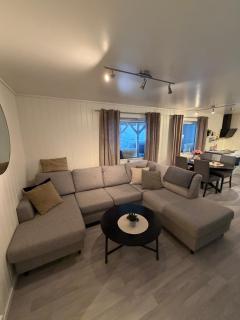 Arctic apartment Tønsvik - 9