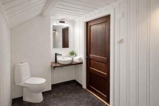 Lilla Röda Huset. - 4