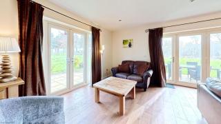 Meadow Shores - Part of the The Bay Filey Holiday Village with pool, gym and direct beach access, pub, restaurant, tennis and meadows walks - Filey - 8