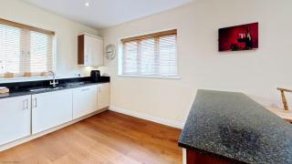 Meadow Shores - Part of the The Bay Filey Holiday Village with pool, gym and direct beach access, pub, restaurant, tennis and meadows walks - Filey - 1