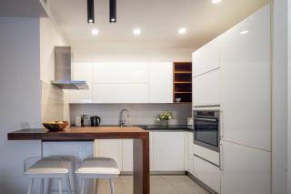 Chic and Comfort stay on Iconic Sheinkin St - 7