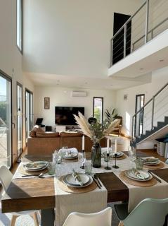 Villa contemporaine, jardin méditerranéen et piscine privée - 1