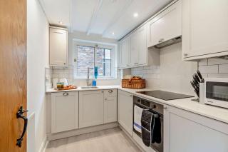 1 Bed in Whitby oc-d27454 - 5