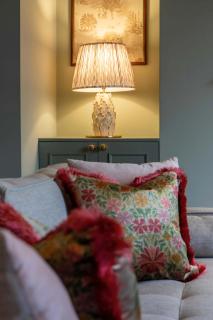 Old Orchard Elegance - Private Parking - 1