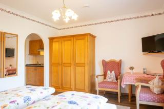 Gästehaus Kleinbuch - 2