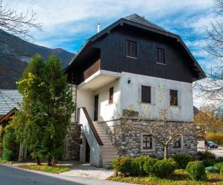 Guest house Vila Korošec - Bovec - 0