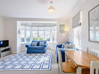 2 Bed in Swanage DC192 - 7