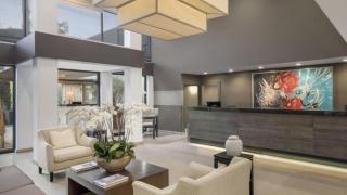 Luxe Sunset Boulevard Hotel - 3