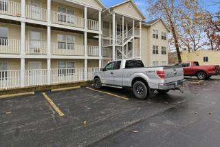 Lake Views & Loft Retreat for Kids w/ 12x30 Slip at MM11 - 8
