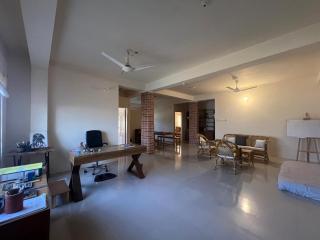 Spacious 3BR Near Stadium & Beach - Toru Stays - 0