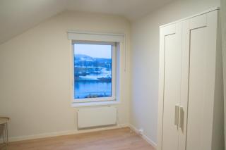 Large apartment with 4 spacious bedrooms - 6