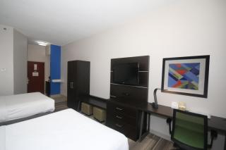 Holiday Inn Express Hillsville by IHG - 8