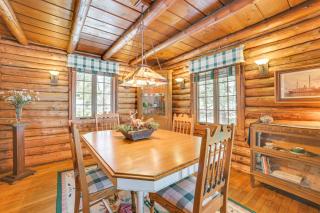 Waterfront Cottage Family Getaway at Lake Huron! - 2