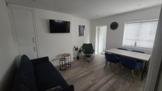 The Court Residence - 4 Bedroom House - 7