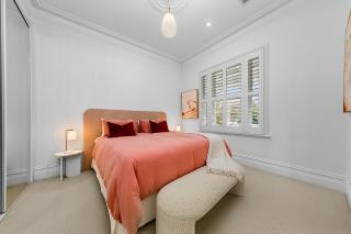 Luxury boutique bay retreat - 6