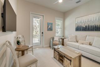 Walk to Springs, 700 Ft to Dtwn! Crystal River Gem - 9