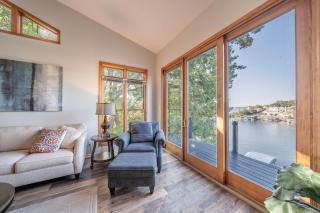 Lakefront Luxury with Boat Slip, Decks & Kayaks at 17mm - 3