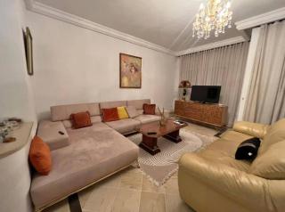 a quit apartment in Abdolah Residence - 3