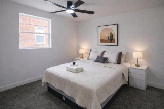 5 Bedroom Home Sleeps 10, Avondale Jacksonville, Ping Pong, Screened Porch, Parking - Jacksonville - 4