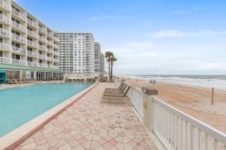 Daytona Beach Resort 811 - 8