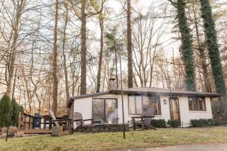 The Anchorage - Quiet Stay near Lake Logan - 3