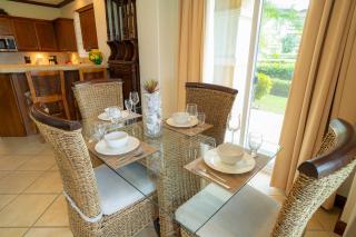 Bay Residence 9F 3 bdr Garden View in Los Suenos - Jacó - 3