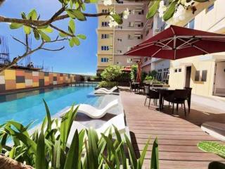 Modern & Stylish Condo at One Regis, Megaworld - 7