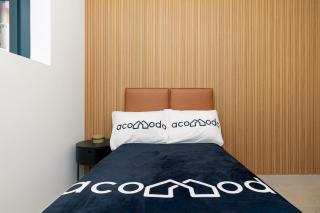 The Spot by AcoModo Santa Ana Downtown - 9