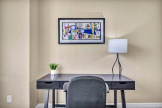 Luxury High-Rise • 18th Floor Condo • Parking $ - 6