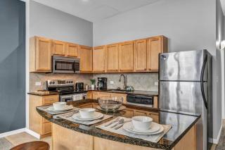 Epic Downtown Pad • Entertain & Unwind - 9