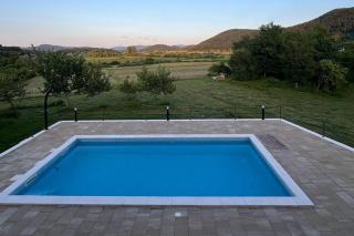 Holiday house with a swimming pool Otocac - Velebit - 25186 - 6