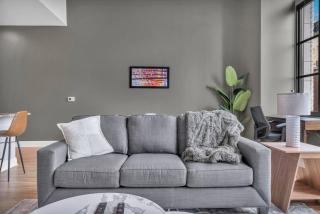 Premium Luxury Condo | Playhouse SQ | Parking $ - 3