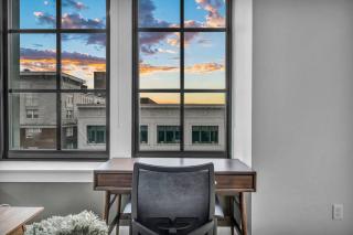 The Halle Downtown 2BD | Parking/Gym/Security - 6