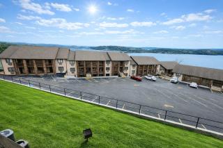 Pleasure Point at Kimberling Crossing - 5