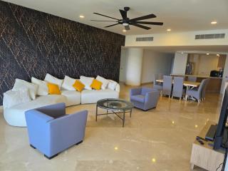 Mayan Island, Acapulco Diamante - 0