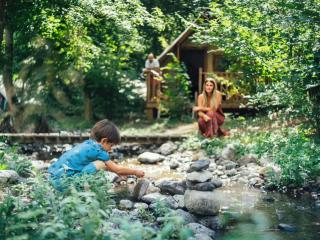 Mobil-home 3 chambres avec terrasse à Valbonnais - API-1-52-473 - 2