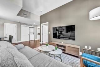 Sophisticated Downtown Loft | Parking & Gym - 5
