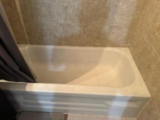 Spacious 3BR Main Floor Home Perfect for Families & Groups - 3